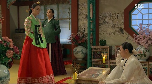 Jang Ok Jung (Kim Tae Hee) tự hạ độc bản thân 6