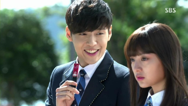 Nam thần hoàn mỹ của học viện Jeguk ("The Heirs") 6