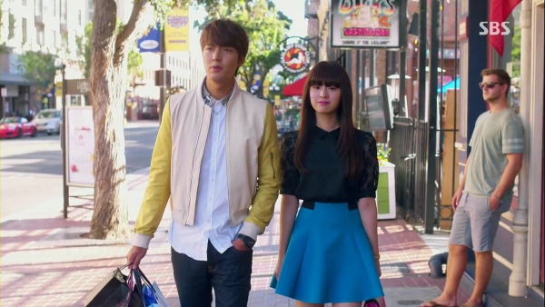 Nữ hoàng "sang chảnh" toàn diện của "The Heirs" 6