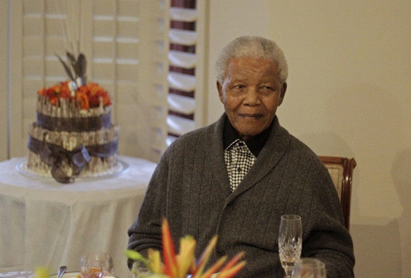 Điểm mặt các phiên bản cựu tổng thống Nelson Mandela trên màn ảnh 7
