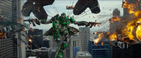 Dinobot thi nhau “khoe dáng” trong “Transformers: Age of Extinction” 1