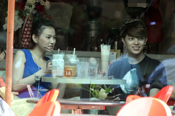 Thu Thủy mặt mộc đi cafe sau nghi án độn cằm 2
