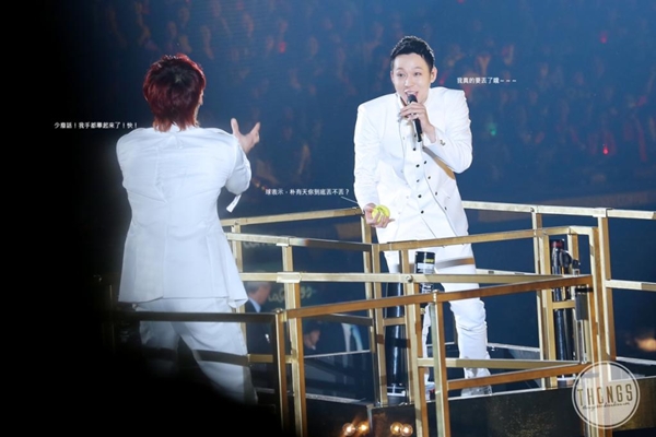 3 đêm diễn lịch sử của JYJ tại "thánh đường" Tokyo Dome 9