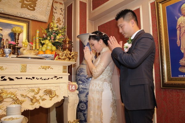 Mỹ Dzung vẫn xinh đẹp trong ngày cưới dù mang bầu 5 tháng 9