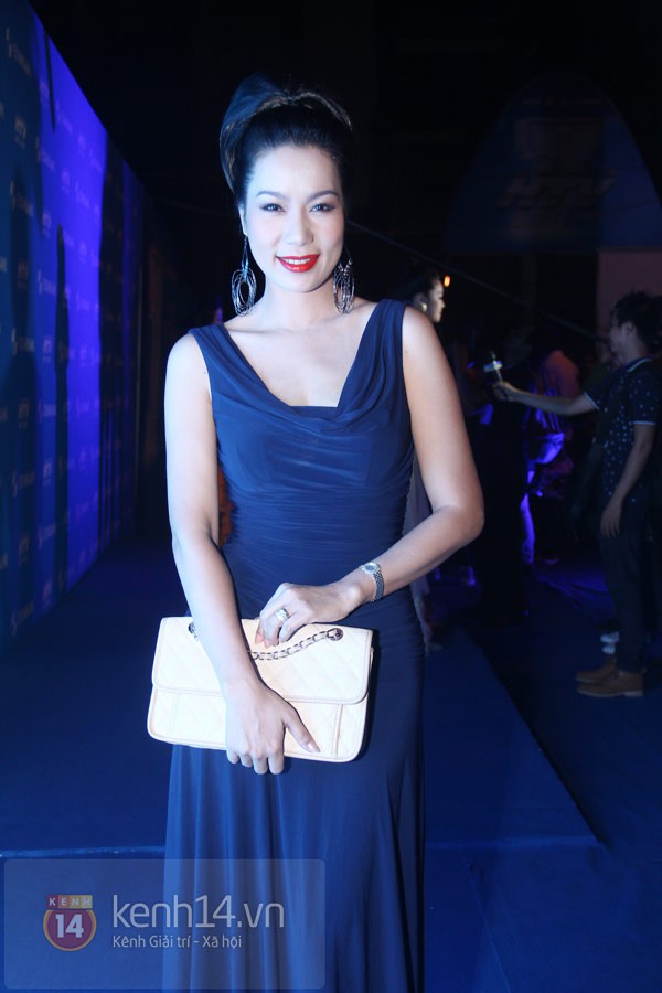 Dàn sao Việt "xinh như mộng" tấp nập trên thảm đỏ "HTV Awards" 14