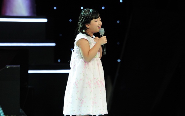 The Voice Kids tập 3: 4 HLV "khẩu chiến" vì con gái nữ diễn viên Chiều Xuân 2