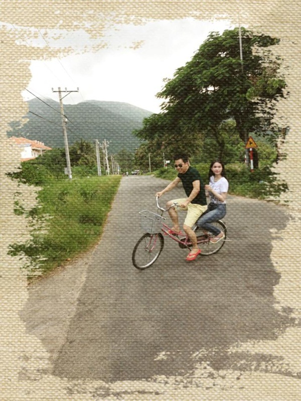 Khắc Tiệp chở Ngọc Trinh dạo chơi Côn Đảo bằng xe đạp  7