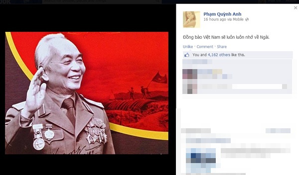 Nghệ sĩ Việt kính cẩn vào viếng Đại tướng trong ngày Quốc tang 14