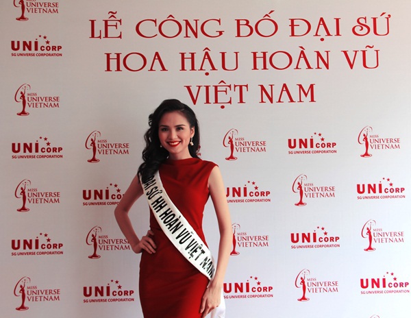 Diễm Hương được chọn làm Đại sứ Hoa hậu Hoàn Vũ Việt Nam 1