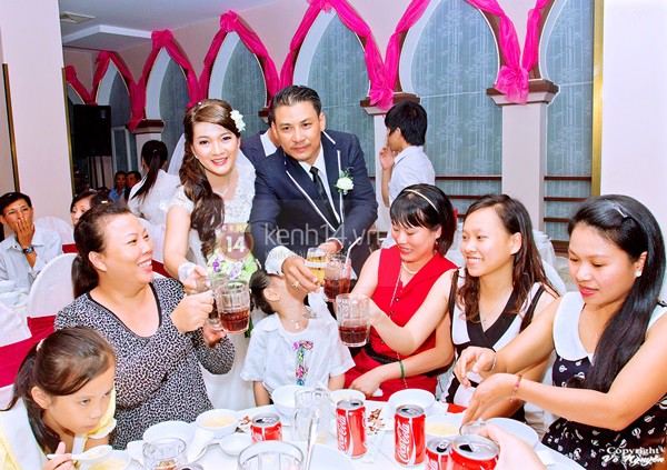 Trọn bộ ảnh đám cưới của cô dâu giống hệt Đàm Vĩnh Hưng 12