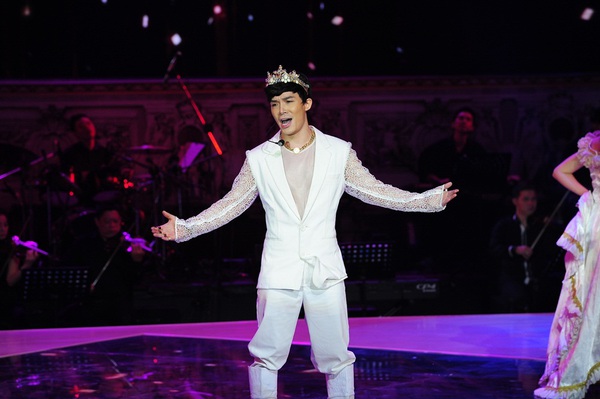 Bùi Anh Tuấn "thất thủ" trước Nathan Lee trong cuộc chiến opera 6