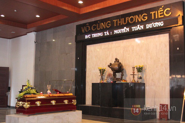 X&uacute;c động lễ viếng nghệ sĩ Tuấn Dương 3
