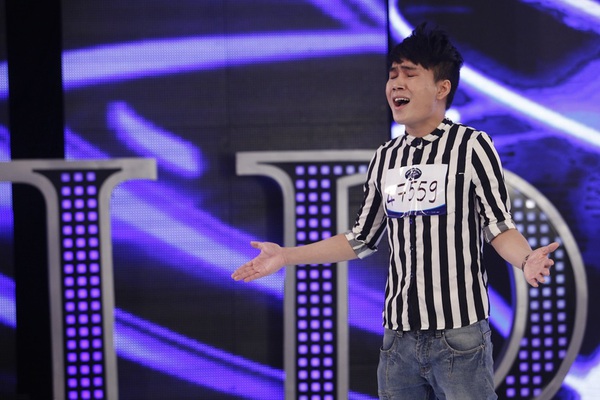 Thí sinh X-Factor Anh, Quân Kun là tâm điểm của Vietnam Idol tập 2 7