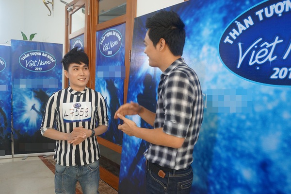 Thí sinh X-Factor Anh, Quân Kun là tâm điểm của Vietnam Idol tập 2 9