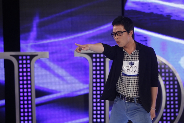 Vietnam Idol tập 2: Thu Minh, Mỹ Tâm thích thú với thí sinh nhỏ tuổi đẹp trai 18