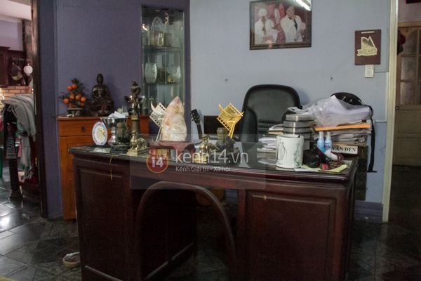 Cận cảnh bên trong ngôi nhà sắp bị thu hồi của diễn viên Chánh Tín 12 Cận cảnh bên trong ngôi nhà sắp bị thu hồi của diễn viên Chánh Tín 12