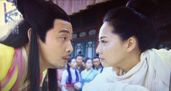 Cốc chủ của "Thần đi&ecirc;u đại hiệp 2014" giả g&aacute;i để mua vui cho vợ 2