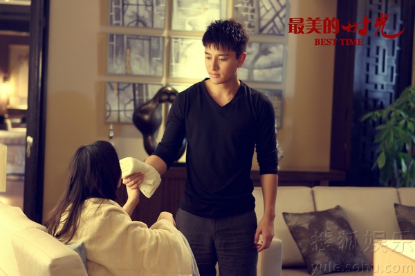 T&igrave;nh địch điển trai của Kiều Phong 2013 trong "Thời gian đẹp nhất" 5