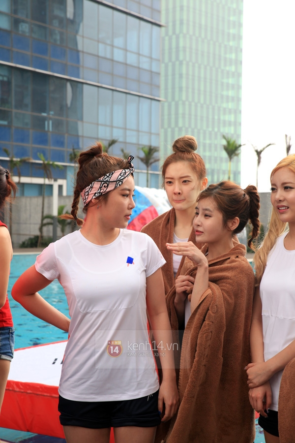Toàn cảnh ghi hình gameshow của T-ara tại Việt Nam 5