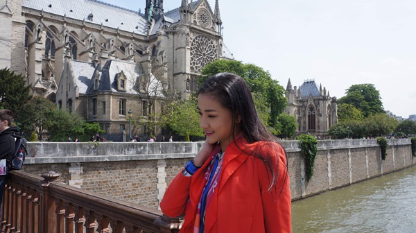 Dàn sao Việt nhí nhảnh ở Paris 14