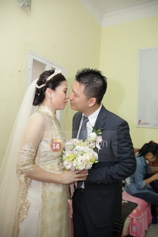 Mỹ Dzung vẫn xinh đẹp trong ngày cưới dù mang bầu 5 tháng 4