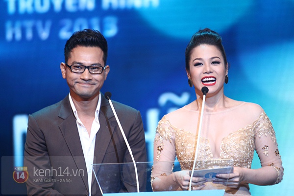 Hồ Trung Dũng bất ngờ "vượt mặt" Noo Phước Thịnh tại "HTV Award 2013" 8