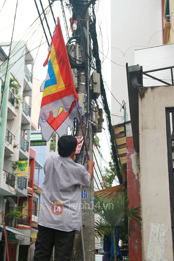 Clip: Các sao đến chia buồn cùng gia đình Wanbi Tuấn Anh 1