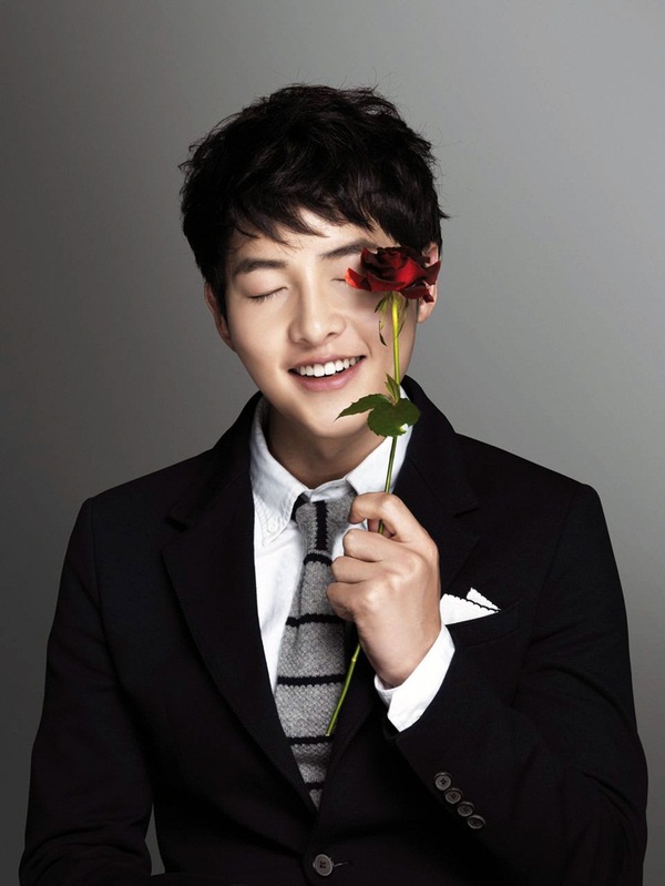 Song Joong Ki sẽ nhập ngũ vào ngày 27/8 1