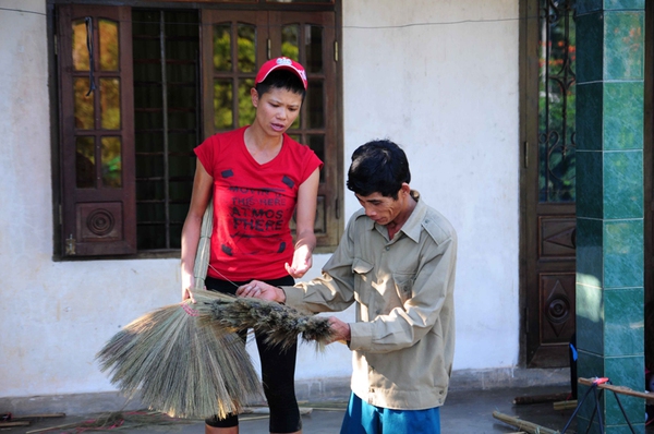 Linh Chi bị ném đá trong "Cuộc đua kỳ thú" vì phát ngôn vô lễ 2