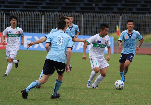 Thua trận, U19 HAGL vẫn v&agrave;o B&aacute;n kết nhờ... bốc thăm 1
