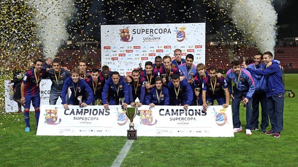 Suarez kiến tạo, Barcelona có danh hiệu đầu tiên 2