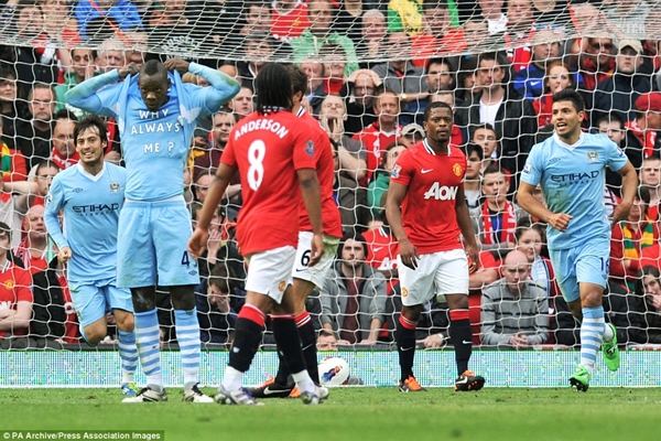Derby th&agrave;nh Manchester v&agrave; những khoảnh khắc đ&aacute;ng nhớ nhất 15