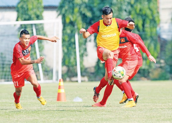 Tuyển Việt Nam tay không vẫn bắt được giặc ở AFF Cup? 1