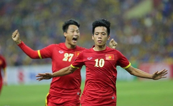 Malaysia 1-2 Việt Nam: Cơn lốc đỏ cuốn phăng chảo lửa Shah Alam 3