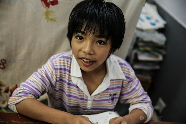 Cận cảnh cuộc sống cơ cực của trẻ em làng cử tạ Trung Quốc 13