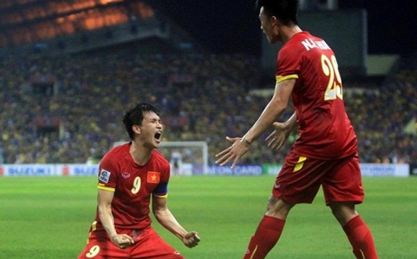 Malaysia 1-2 Việt Nam: Cơn lốc đỏ cuốn phăng chảo lửa Shah Alam 2