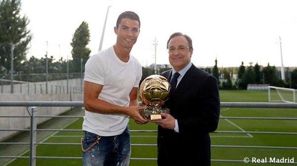 Ronaldo hào phóng tặng đồng hồ 200 triệu cho mỗi thành viên Real Madrid  3
