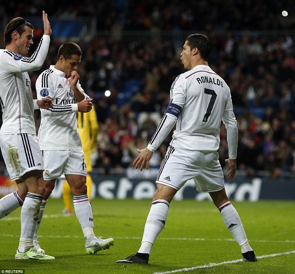 02h45 13/12 Almeria - Real Madrid: Không thể cản bước 1