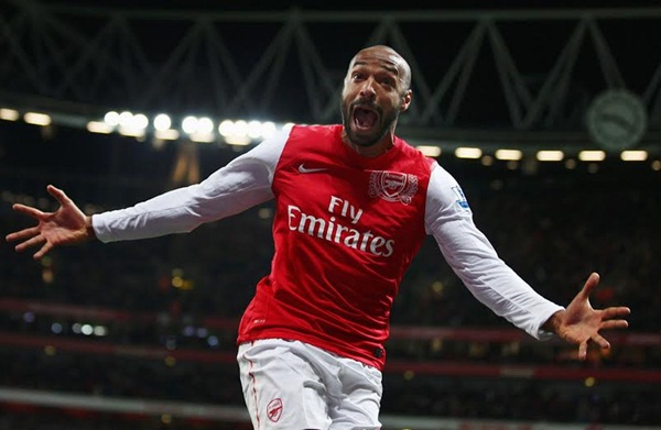 Thierry Henry: Từ chàng trai vô danh đến ngôi sao vô giá của Arsenal 6