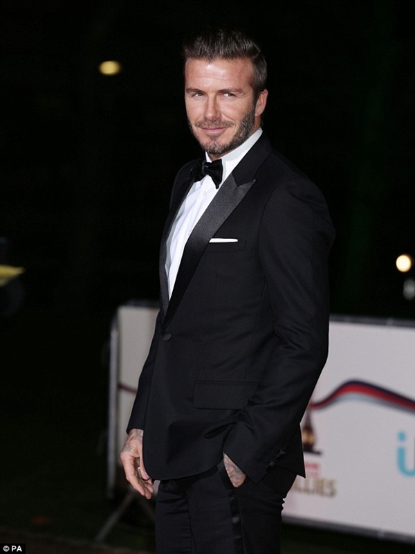 David Beckham mặc vest bảnh bao dự sự kiện  2