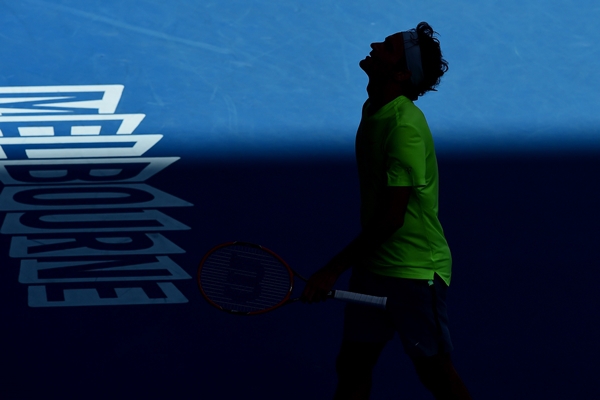Ngày thi đấu thứ 5 Australian Open: Federer thua sốc, Nadal thắng nhàn 3
