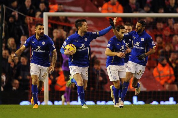 Liverpool 2-2 Leicester City: Cầm vàng lại để vàng rơi 2