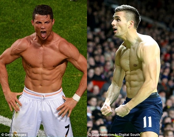 Lập công tại Old Trafford, Tadic cũng "khoe thân" giống Ronaldo và Balotelli 4