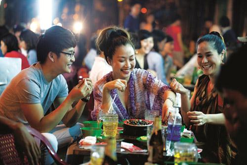 Sao Việt và sở thích đi ăn quán vỉa hè 23