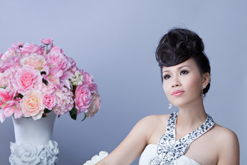 Cẩm Ly - Minh Tuyết - H&agrave; Phương: Bộ 3 chị em gi&agrave;u c&oacute; của Vbiz 2