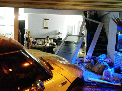 Sao Việt "mếu máo" với đủ thể loại tai nạn xe cộ 14