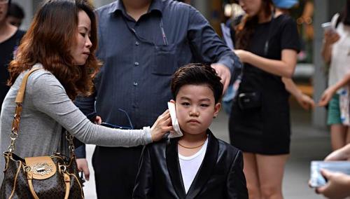 Dân mạng Hàn - Việt tranh cãi nảy lửa vụ "Psy nhí bị chê vì có mẹ là người Việt" 8