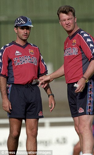 Louis Van Gaal và Jose Mourinho: Cuộc hội ngộ duyên nợ 6
