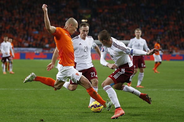 Hà Lan 6-0 Latvia: Persie, Robben và Cơn bão da cam 2