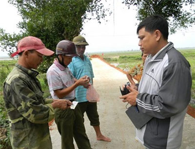 Kinh hãi công nghệ bắt cua đồng bằng... thuốc sâu 1